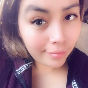 Meet your Posher, Mayra